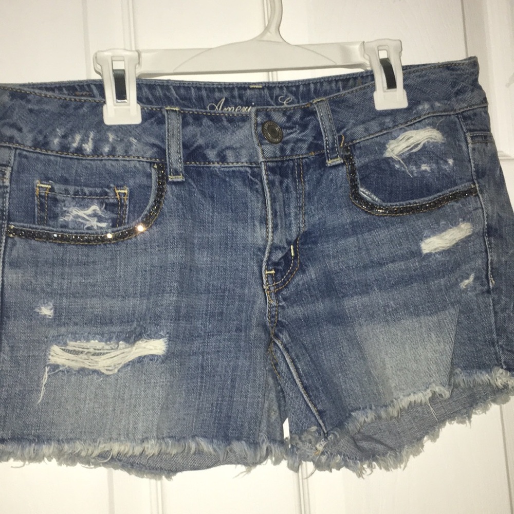 Mid wash jean shorts